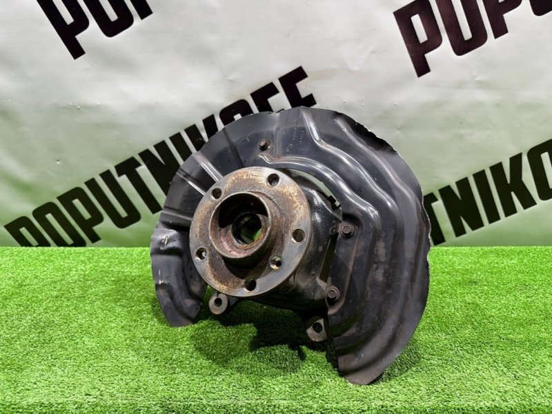 Кулак поворотный передний левый BMW X3 2012 F25 N55B30A 31216855953 контрактная