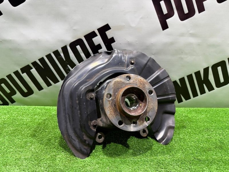 Кулак поворотный передний правый BMW X3 2012 F25 N55B30A 31216855954 контрактная