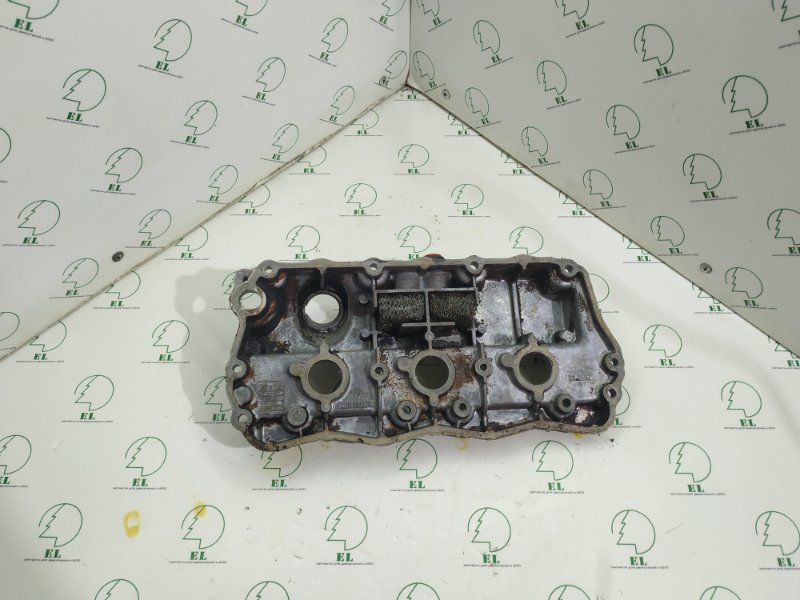 Крышка головки блока цилиндров 25K4F Крышка головки блока цилиндров 25K4F