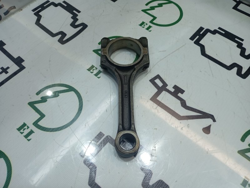 Шатун Chevrolet F16D3 94580740 контрактная