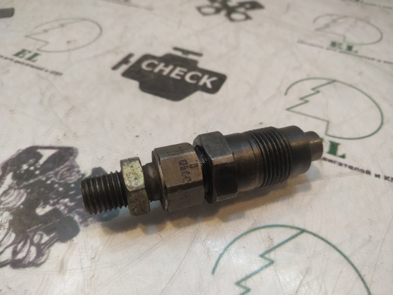 Запчасть форсунка топливная MITSUBISHI 4D55T MD074540 Б/У Форсунка топливная MITSUBISHI 4D55T MD074540 Б/У