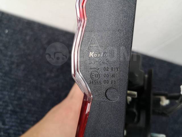 Стоп-сигнал правый Camry ASV70 Стоп-сигнал правый Camry ASV70