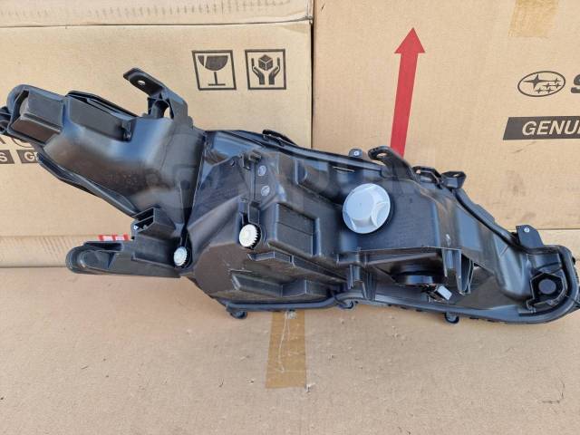 Фара передняя левая Camry 2020-2023 ( XV70 ) Фара передняя левая Camry 2020-2023 ( XV70 )