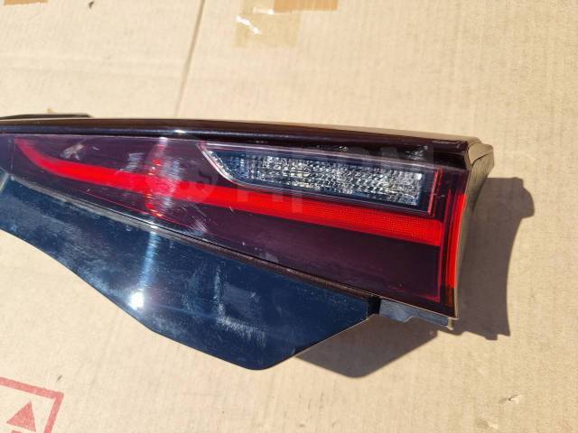 Стоп-сигнал правый Mazda CX-30 DM Стоп-сигнал правый Mazda CX-30 DM