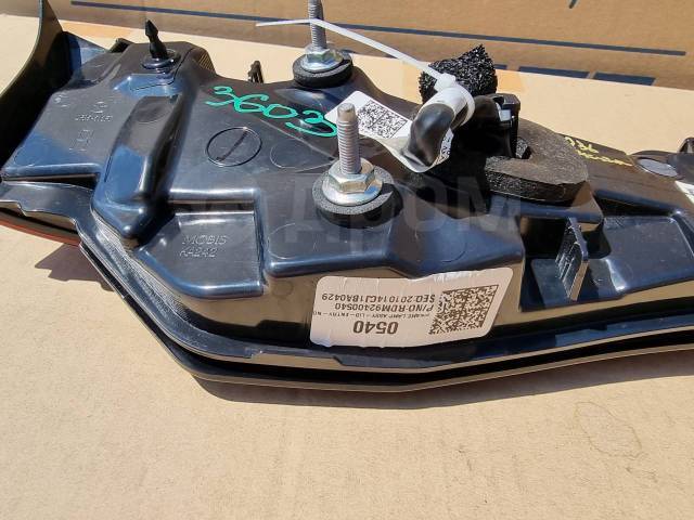 Стоп-сигнал правый CX-30 DM Стоп-сигнал правый CX-30 DM