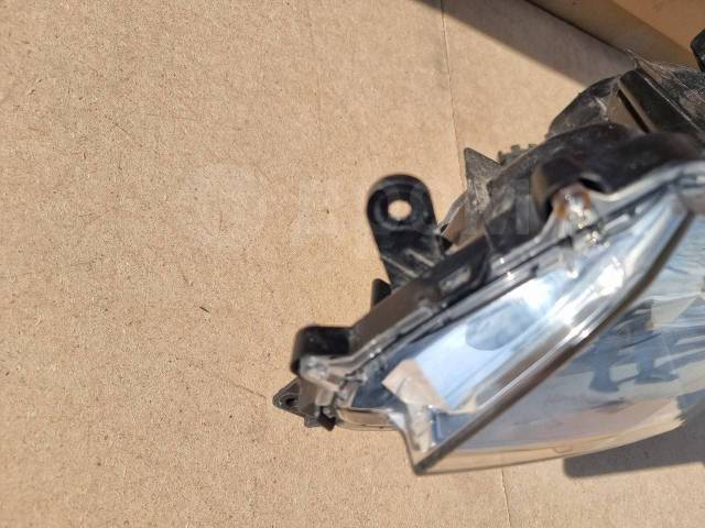 Фара левая DAYZ B11W 3B20