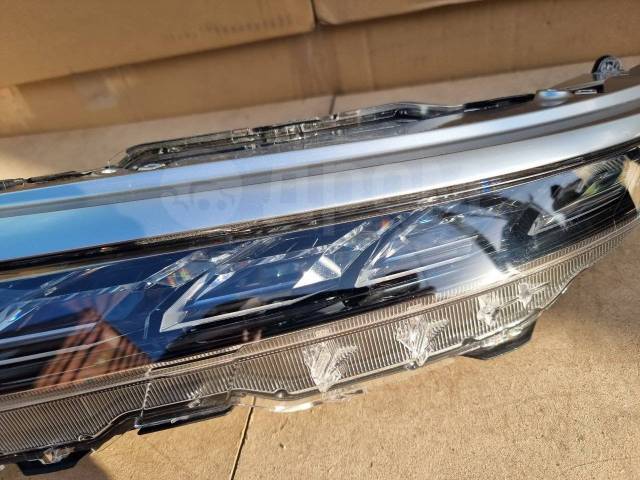 Фара светодиодная передняя левая Delica D:5 2018-2023 CV1W