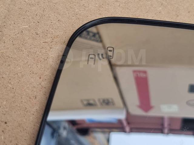 Зеркало Mitsubishi Delica D:5 CV1W