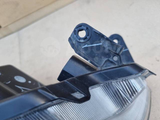 Фара передняя правая Escudo YD21S Фара передняя правая Escudo YD21S