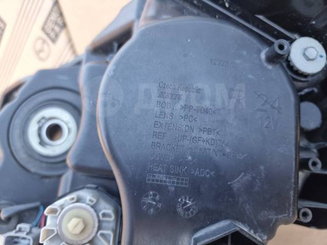 Фара передняя правая Escudo YD21S Фара передняя правая Escudo YD21S