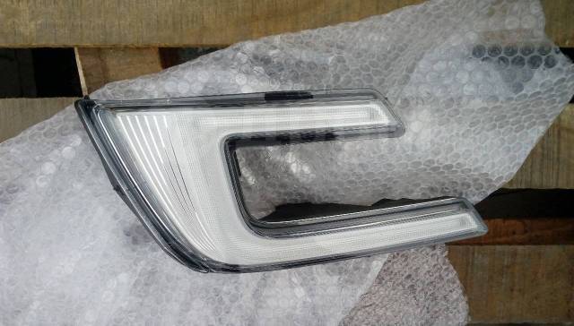 Фара противотуманная передняя правая Subaru Exiga Crossover YAM FB25B 84504YC001 контрактная