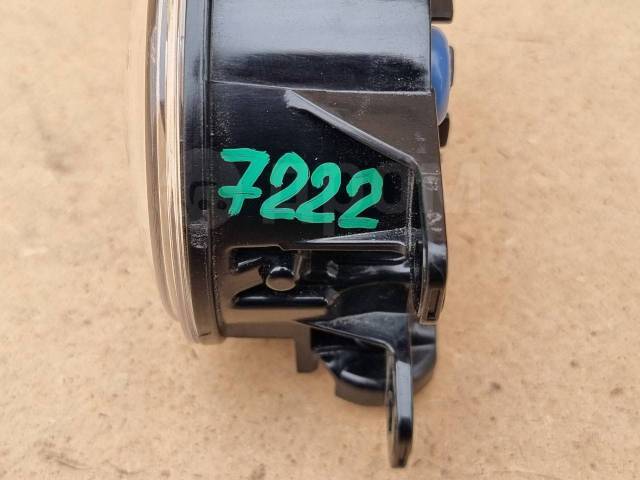 Фара противотуманная передняя левая Honda Fit GR8