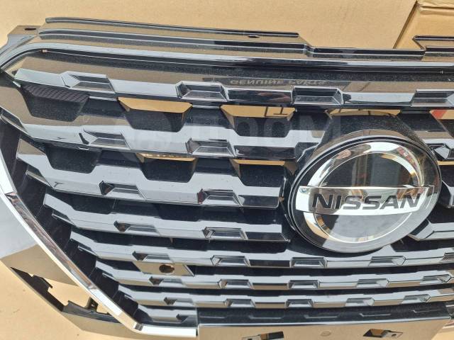 Решетка радиатора Nissan Kicks P15 HR12DE
