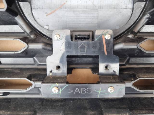 Решетка радиатора Kicks P15 HR12DE