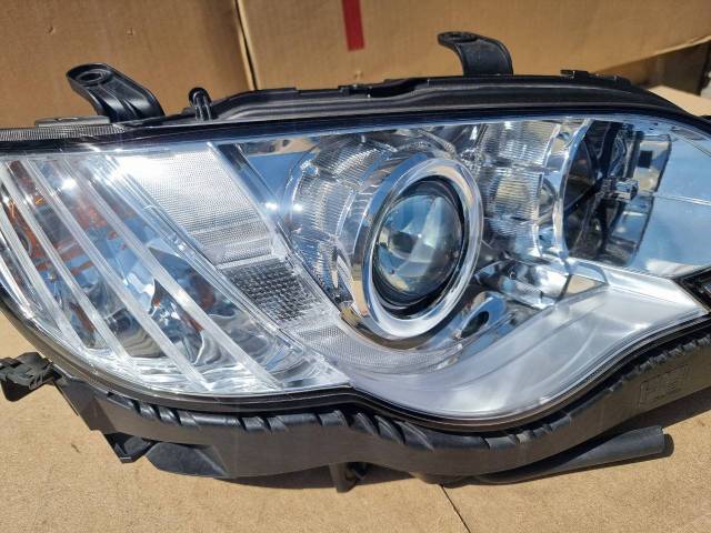 Фара правая Legacy BL5 Фара правая Legacy BL5