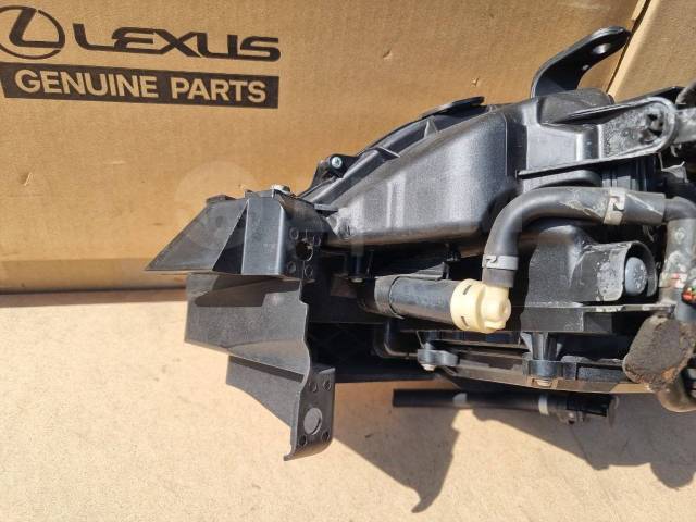 Фара правая Legacy BL5 Фара правая Legacy BL5