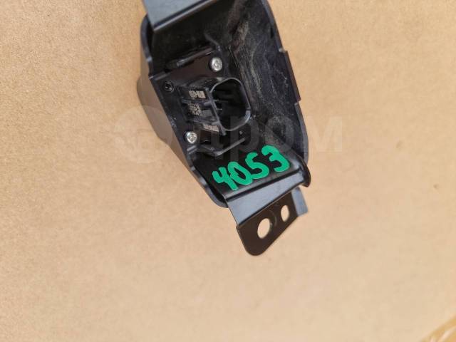 Камера переднего вида передняя RAV4 2018-2022 AXAA52