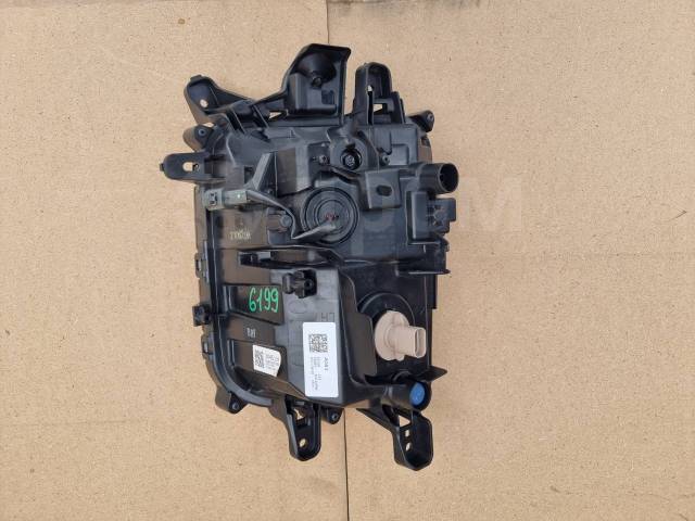 Фара левая RVR GA3W