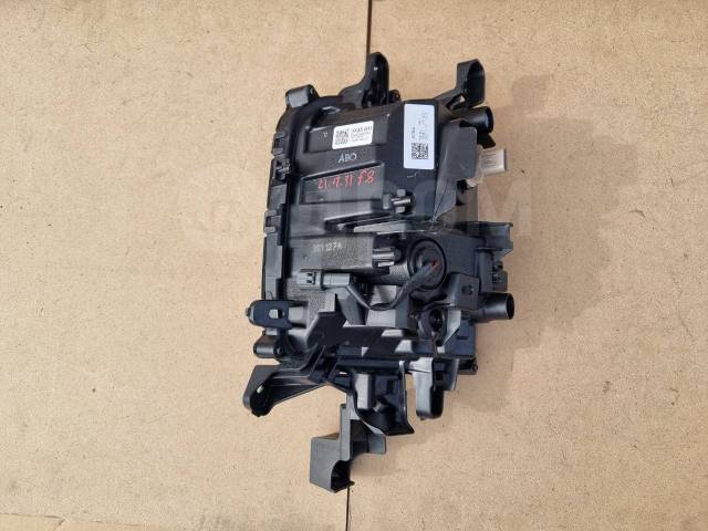 Фара правая RVR GA3W