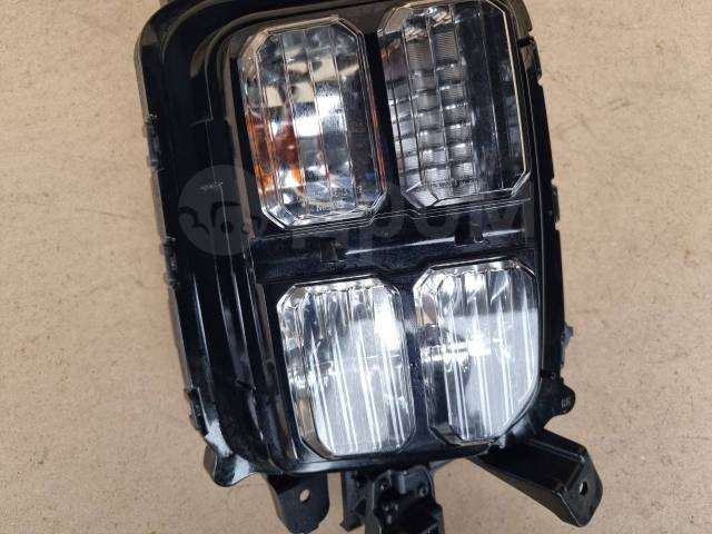 Фара правая Mitsubishi RVR GA3W