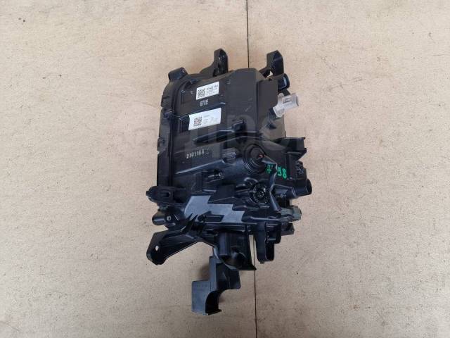 Фара правая RVR GA3W