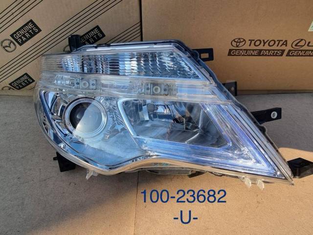Фара правая Nissan Serena C26 10023682 контрактная