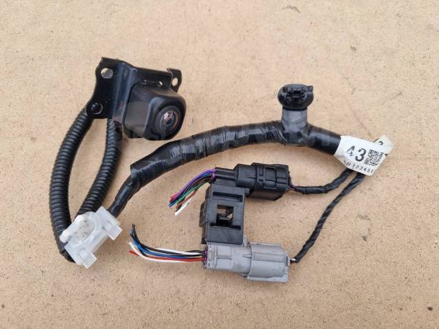 Запчасть камера переднего вида Toyota Vellfire AGH30W 8679058230 контрактная Камера переднего вида Toyota Vellfire AGH30W 8679058230 контрактная