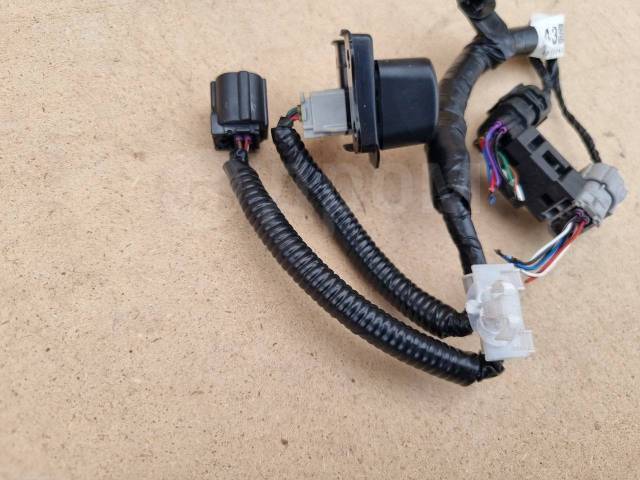 Камера переднего вида Vellfire AGH30W Камера переднего вида Vellfire AGH30W