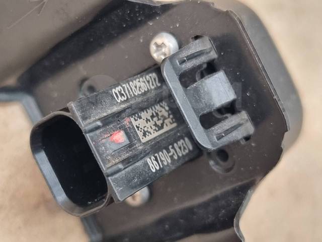 Камера переднего вида Vellfire AGH30W Камера переднего вида Vellfire AGH30W