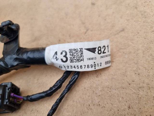 Камера переднего вида Vellfire AGH30W Камера переднего вида Vellfire AGH30W