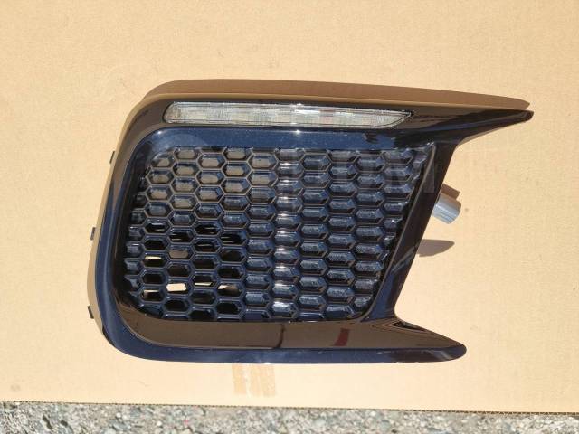 Запчасть накладка противотуманной фары правая Subaru WRX STI VA FA20F H4517VA418 контрактная Накладка противотуманной фары правая Subaru WRX STI VA FA20F H4517VA418 контрактная