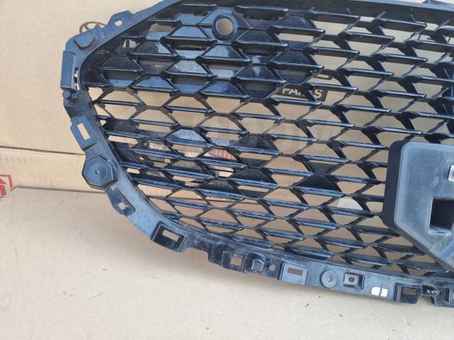 Решетка Mazda 3