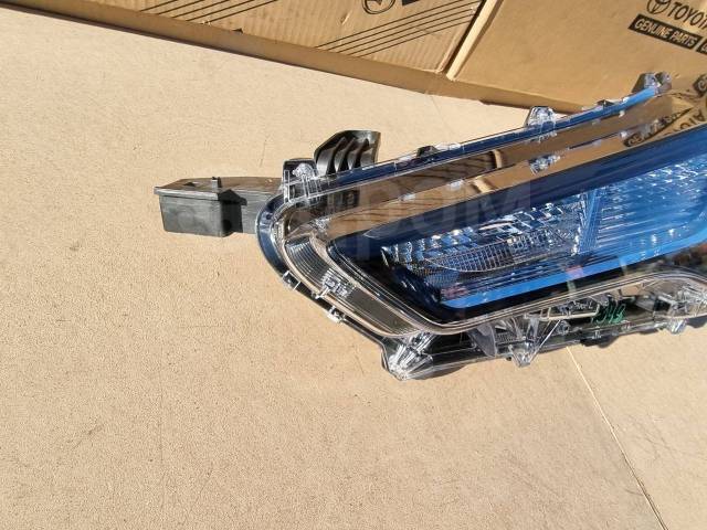 Фара передняя левая Corolla Cross 2020-2023 ( MVA10 ) Фара передняя левая Corolla Cross 2020-2023 ( MVA10 )