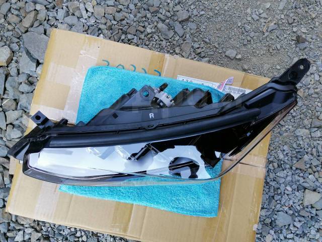 Фара левая Mirai JPD10 4JM Фара левая Mirai JPD10 4JM