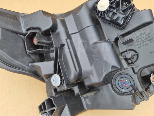 Фара передняя левая eK B35A BR06 Фара передняя левая eK B35A BR06