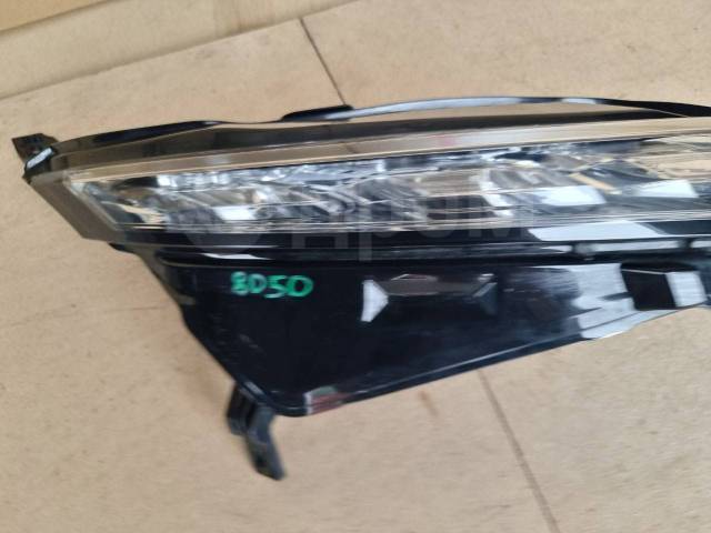 Фара правая Mitsubishi eK B5AW MM48 Фара правая Mitsubishi eK B5AW MM48