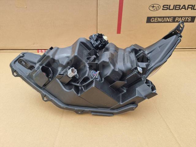 Фара правая eK B35A BR06 Фара правая eK B35A BR06