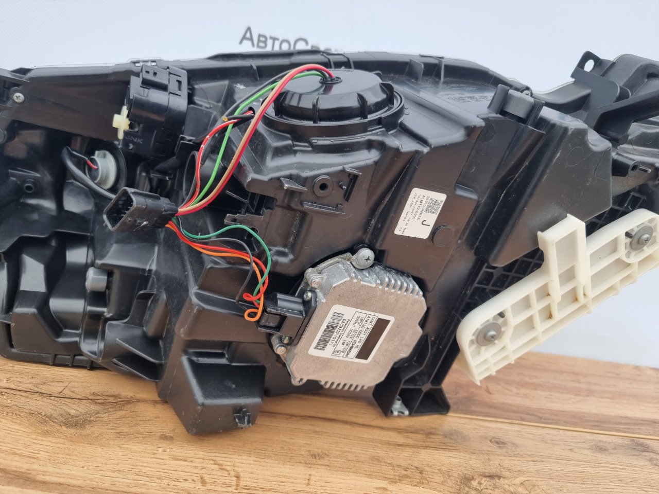 Фара светодиодная передняя левая Leaf 2009-2017 AZE0 ZE0 Фара светодиодная передняя левая Leaf 2009-2017 AZE0 ZE0