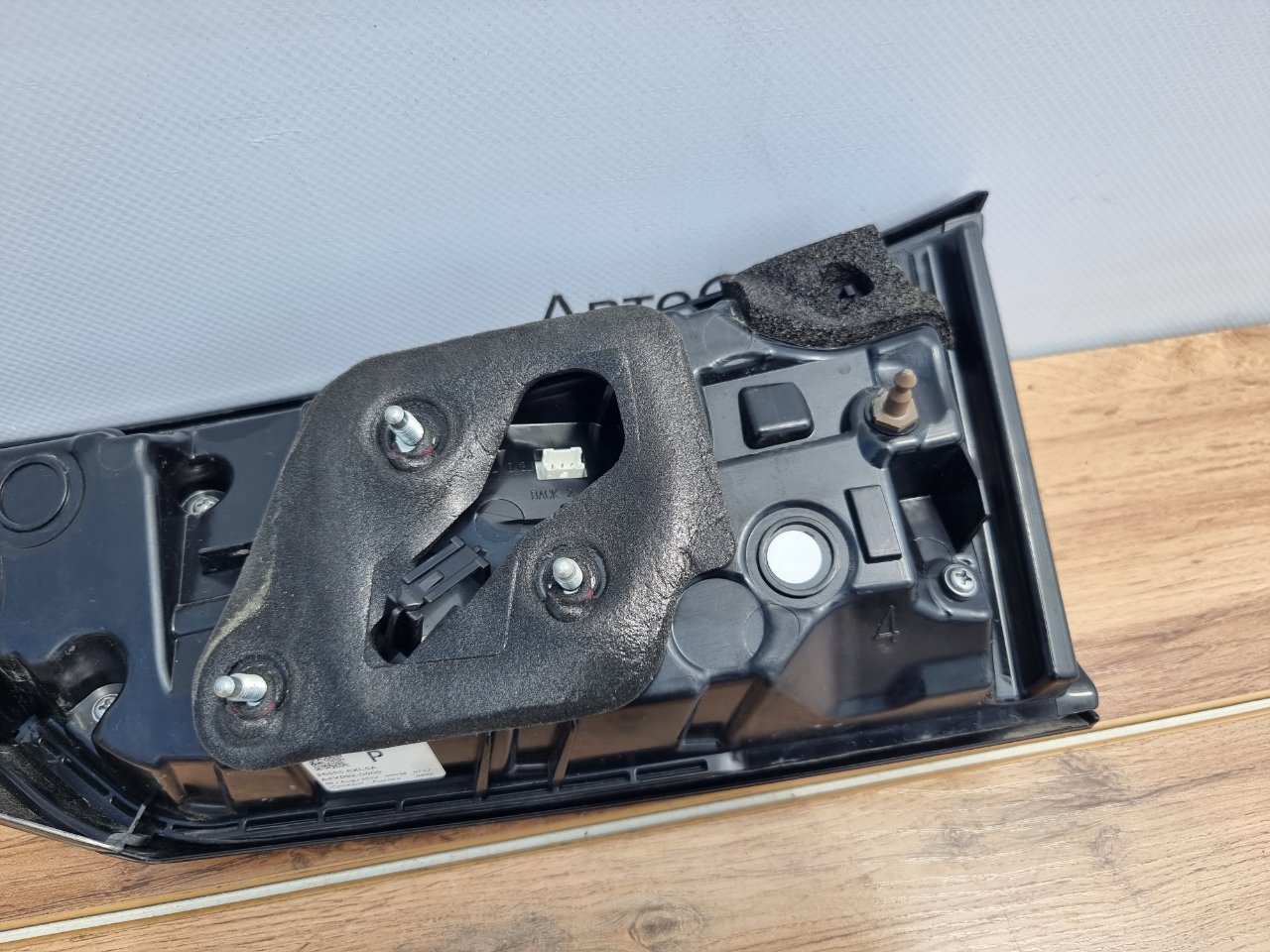 Стоп-сигнал передний левый Note 2020 E13