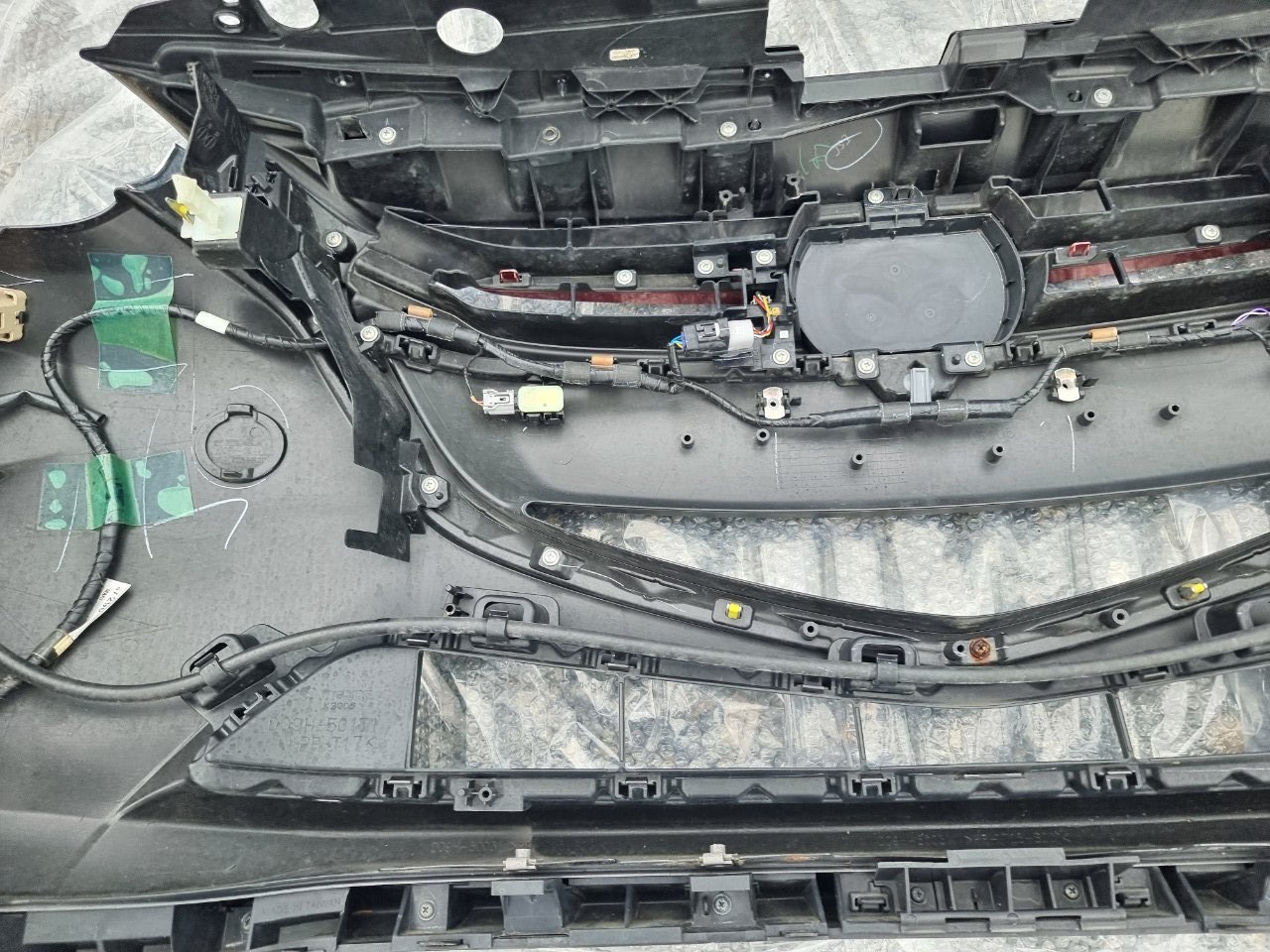 Бампер передний Demio 2014-2019 (DJ)