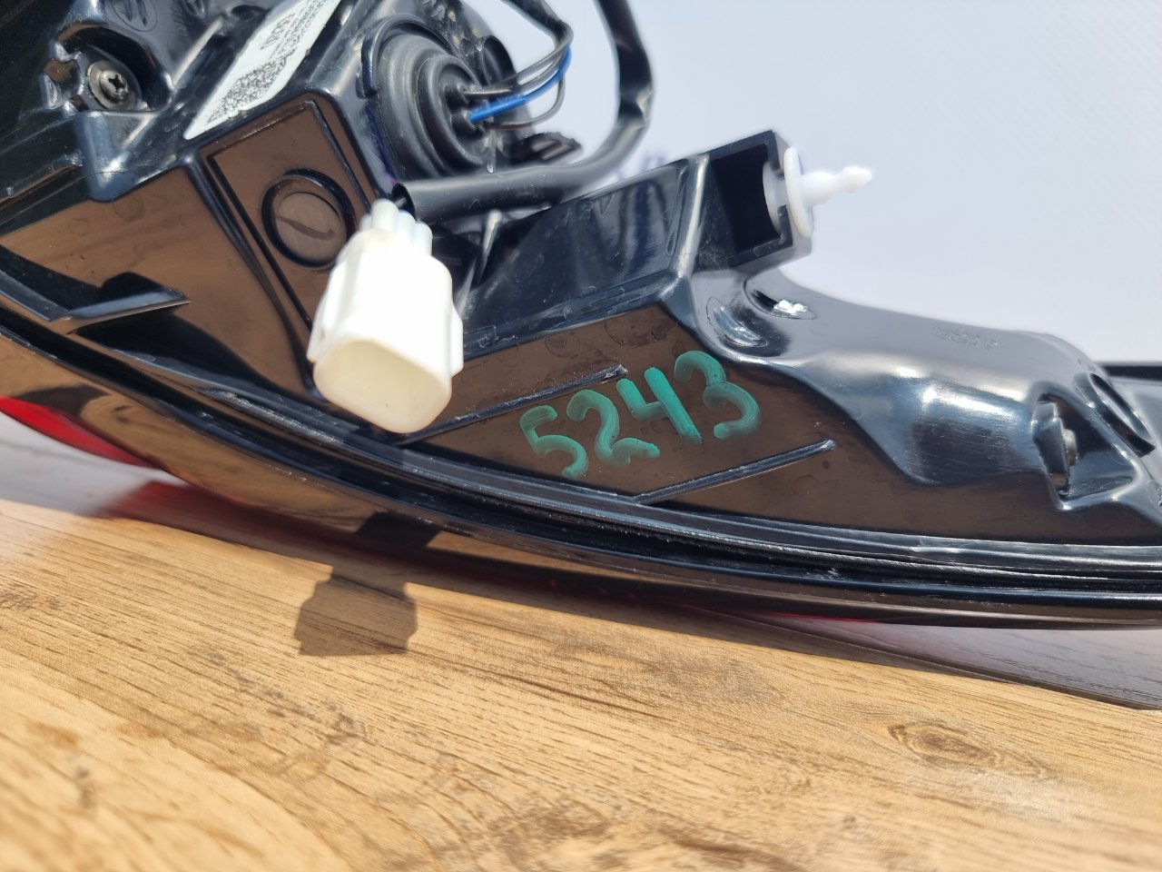 Стоп-сигнал задний левый CX-30 2019-2023 DM5W76