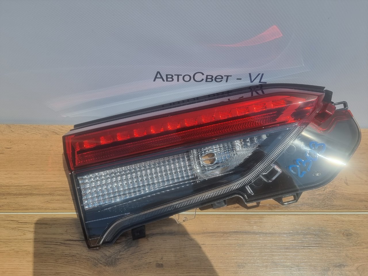 Стоп-сигнал задний левый Toyota RAV4 2018-2023 ( A50 ) 42-98 контрактная