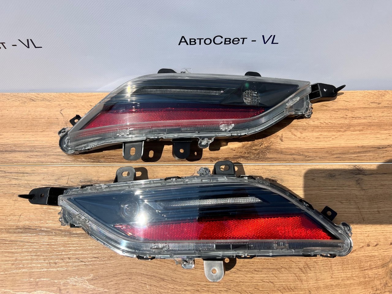 Запчасть поворотник в бампер задний Toyota Harrier 2020-2023 ( XU80 ) 48-240 контрактная Поворотник в бампер задний Toyota Harrier 2020-2023 ( XU80 ) 48-240 контрактная