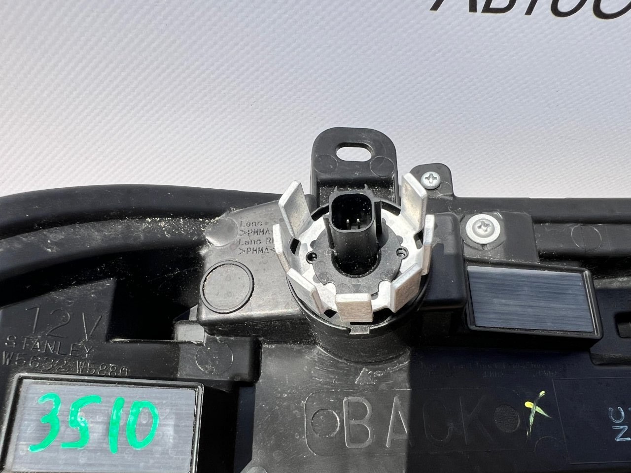 Поворотник в бампер задний правый Harrier 2020-2023 ( XU80 ) Поворотник в бампер задний правый Harrier 2020-2023 ( XU80 )