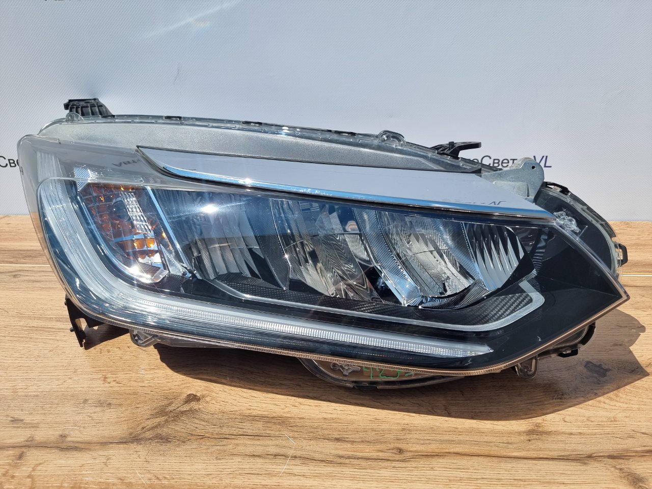 Запчасть фара светодиодная передняя правая Honda Grace 2017-2020 ( GM ) W4173 контрактная Фара светодиодная передняя правая Honda Grace 2017-2020 ( GM ) W4173 контрактная