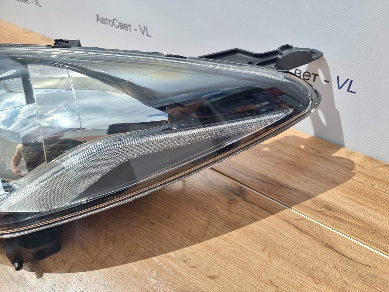 Фара светодиодная передняя левая Demio 2011-2014 ( DE )