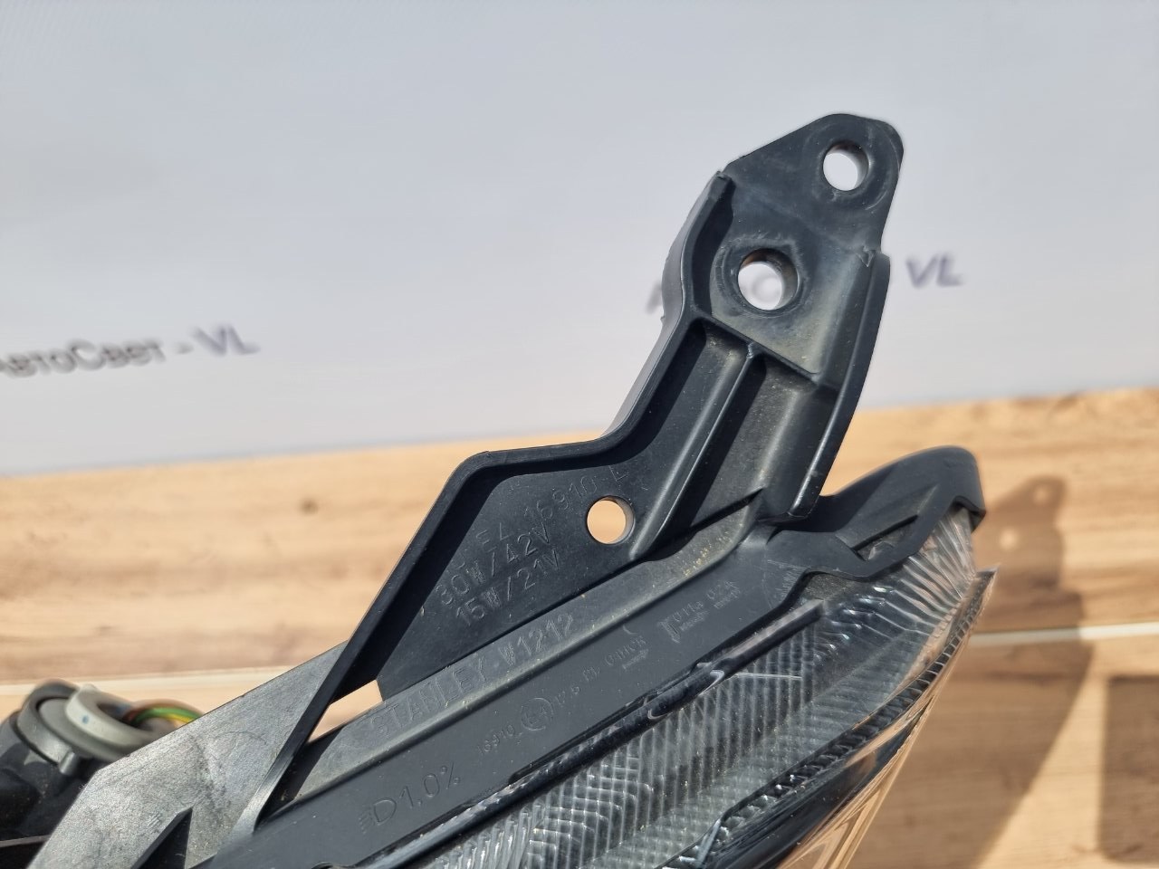 Фара светодиодная передняя левая Demio 2011-2014 ( DE )