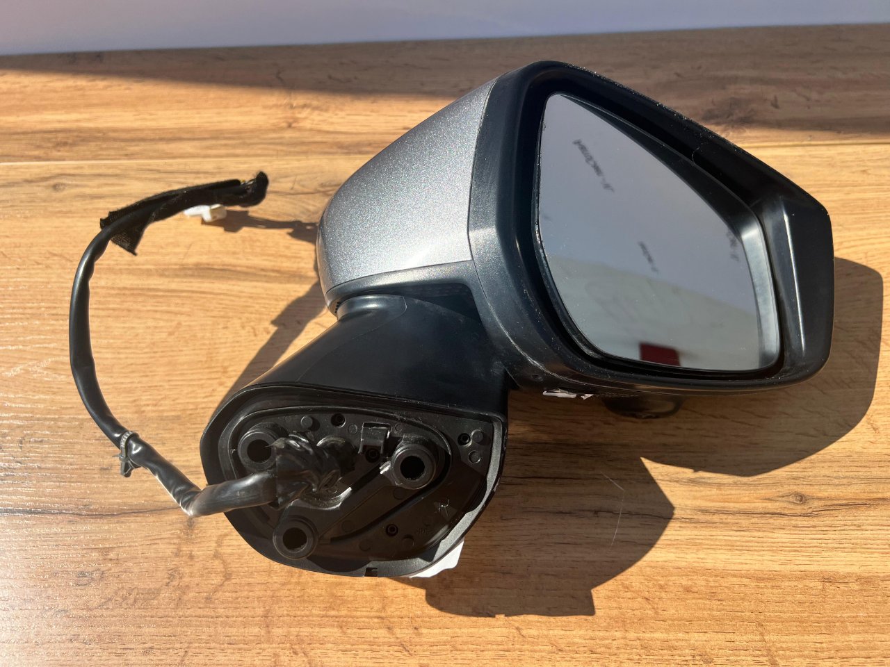 Зеркало заднего вида боковое переднее правое Note 2012-2020 ( E12 )