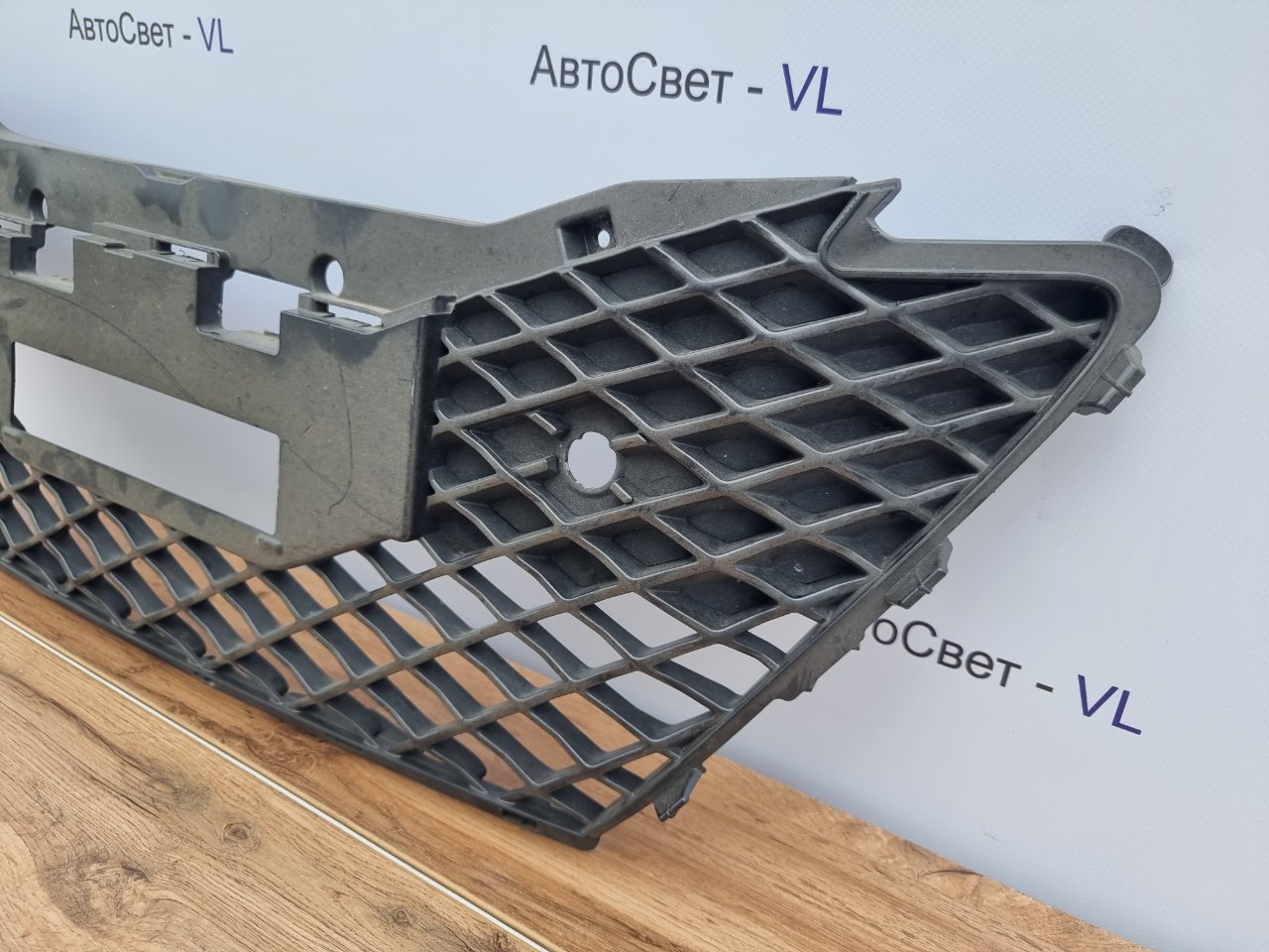 Решетка радиатора передняя Crown 2012-2015 ( S210 ) Решетка радиатора передняя Crown 2012-2015 ( S210 )