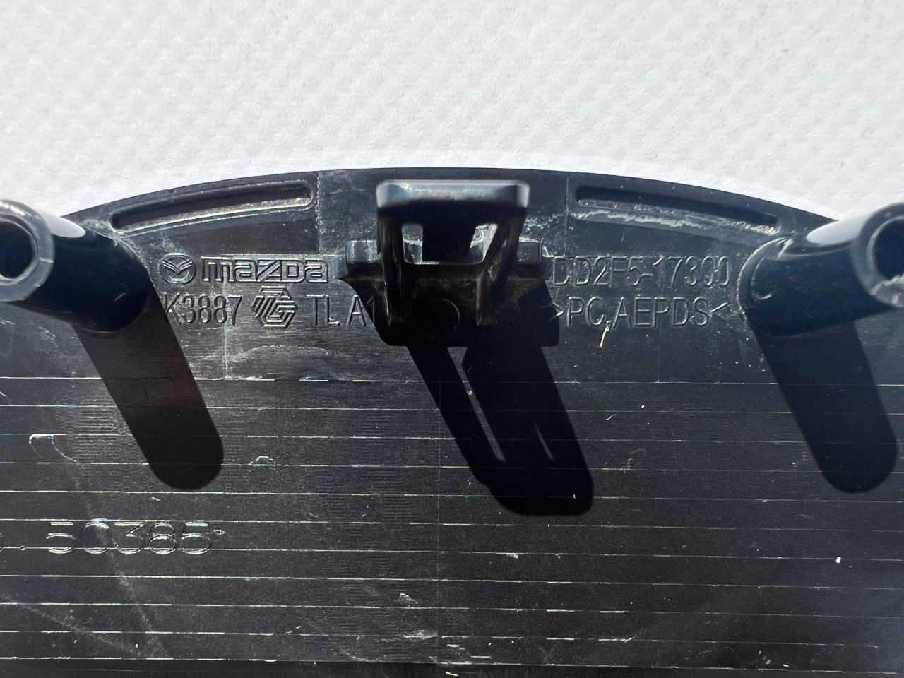 Эмблема передняя CX-3 2014-2018 ( DK )